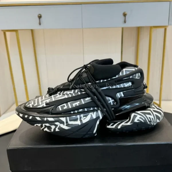 New Men Sports Shoes Platform Sneakers Lace Up Gradient Colors Running Casual Shoes Women Flats Loafers 35-46 Top Quality - Image 3